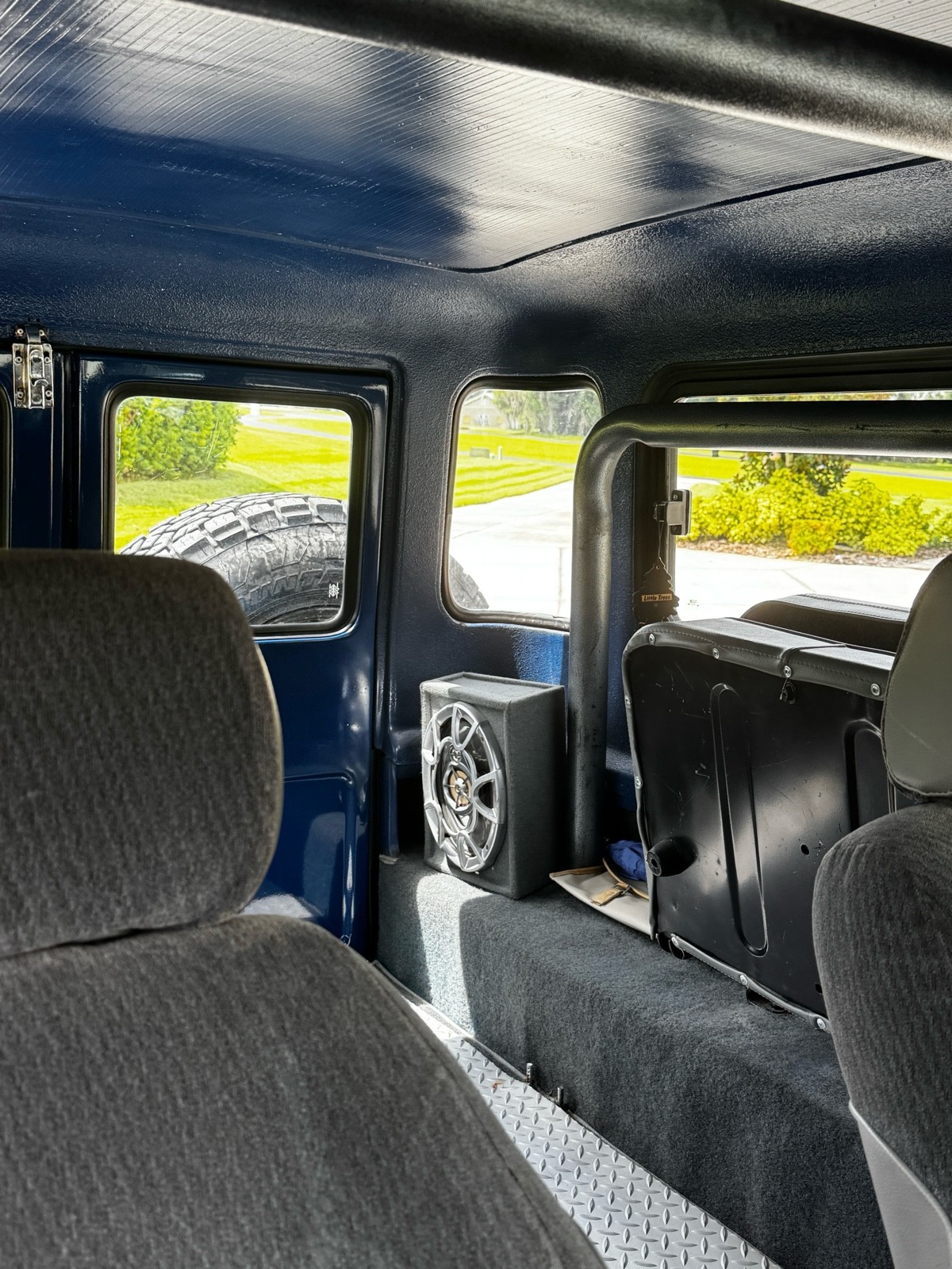 Toyota-Land-Cruiser-1979-SUV-10
