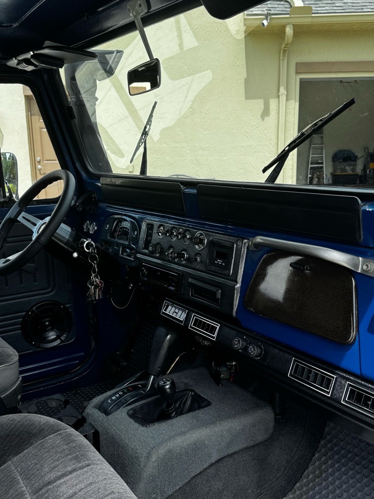 Toyota-Land-Cruiser-1979-SUV-12