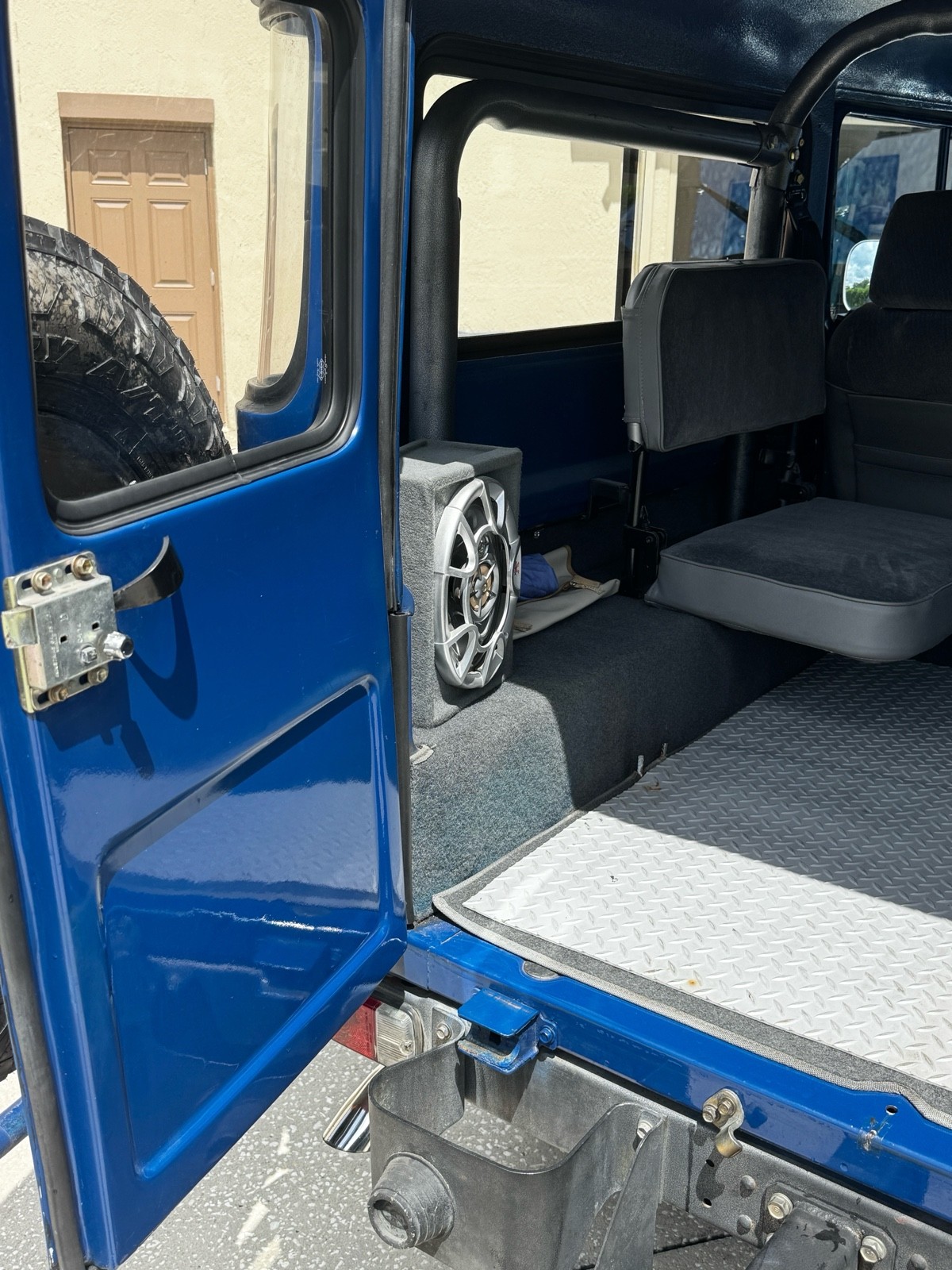 Toyota-Land-Cruiser-1979-SUV-16