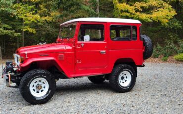 Toyota-Land-Cruiser-1982