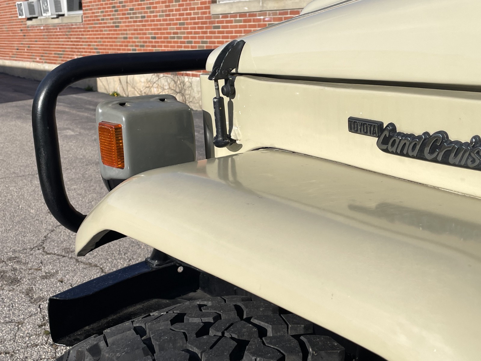 Toyota-Land-Cruiser-1982-Standard-Cab-Pickup-13