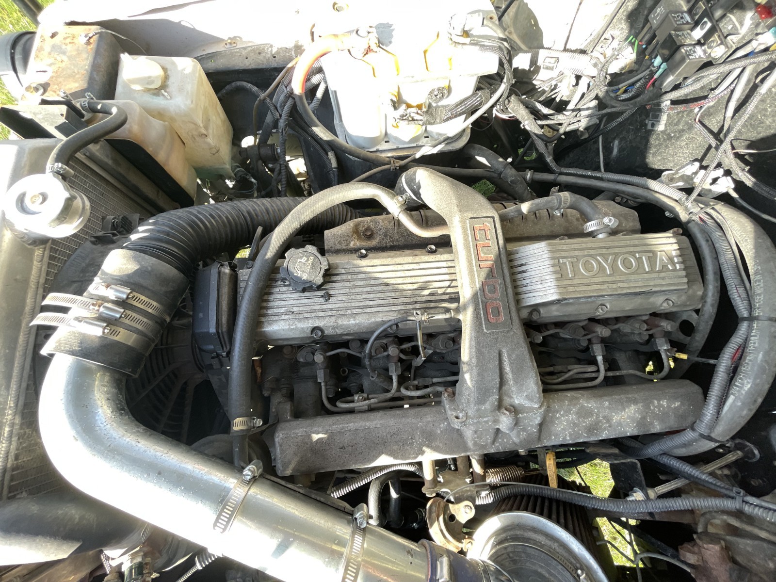 Toyota-Land-Cruiser-1982-Standard-Cab-Pickup-23