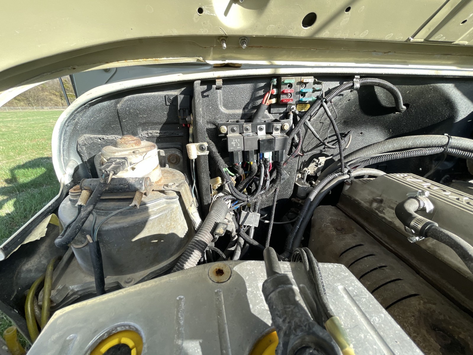 Toyota-Land-Cruiser-1982-Standard-Cab-Pickup-25