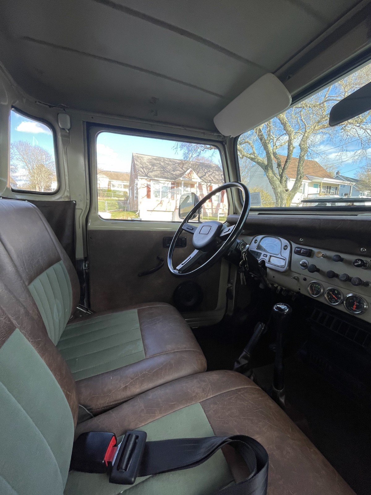 Toyota-Land-Cruiser-1982-Standard-Cab-Pickup-3