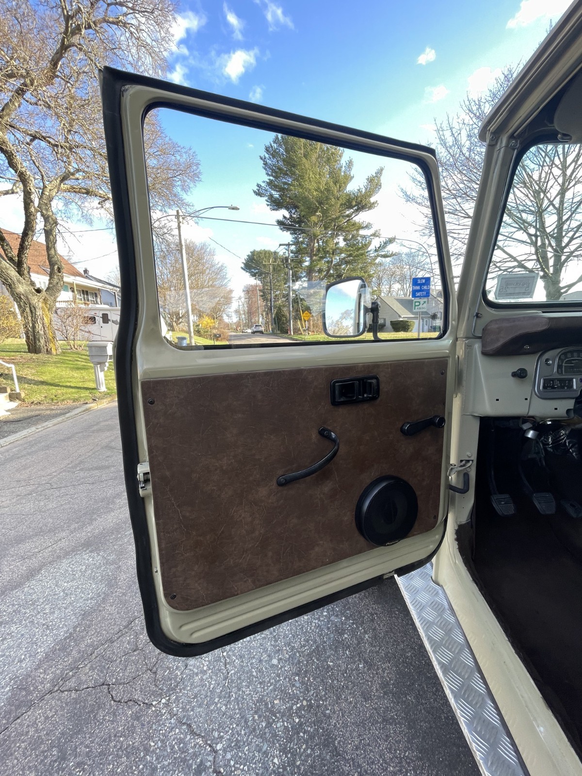Toyota-Land-Cruiser-1982-Standard-Cab-Pickup-32