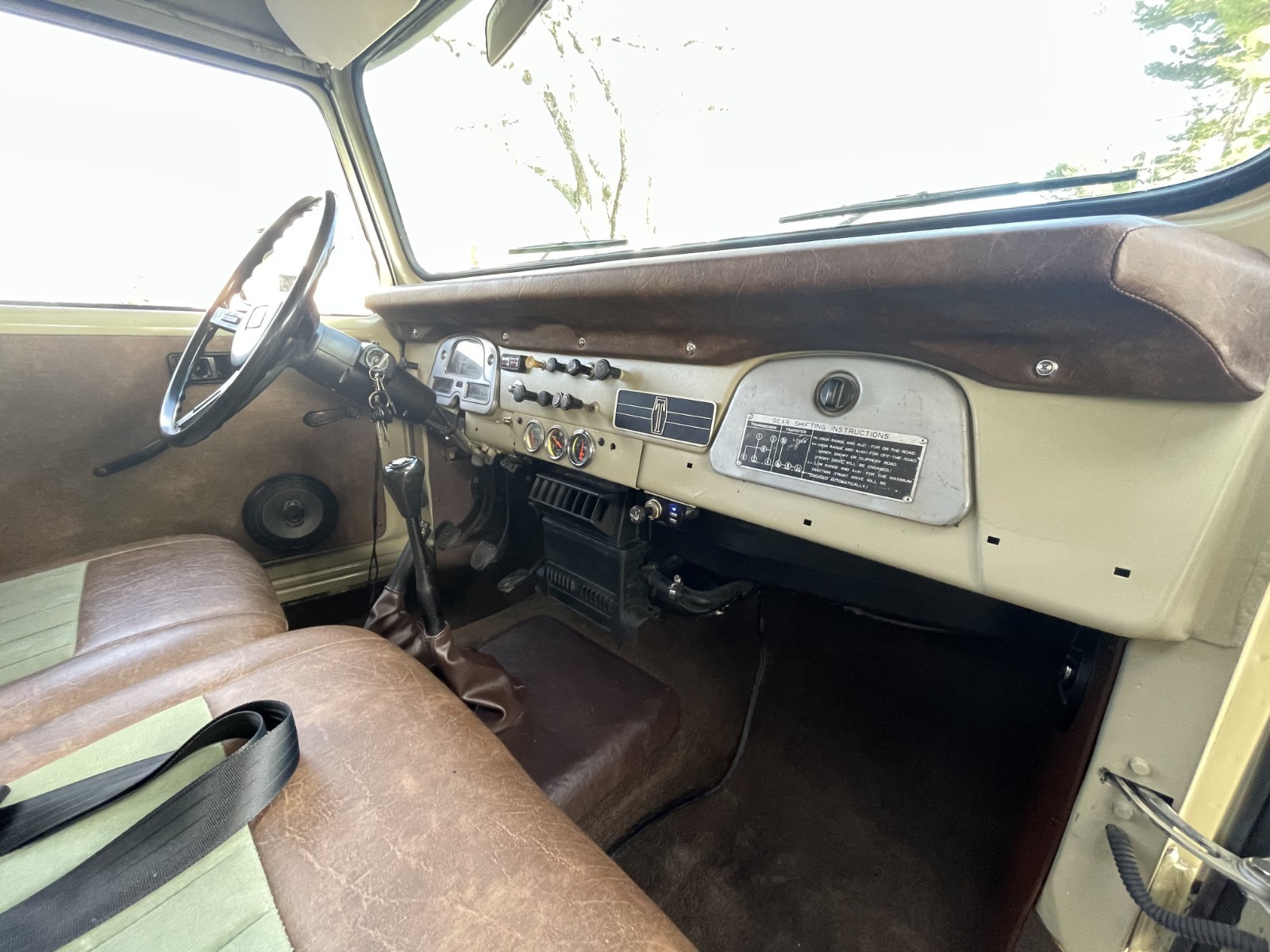 Toyota-Land-Cruiser-1982-Standard-Cab-Pickup-34