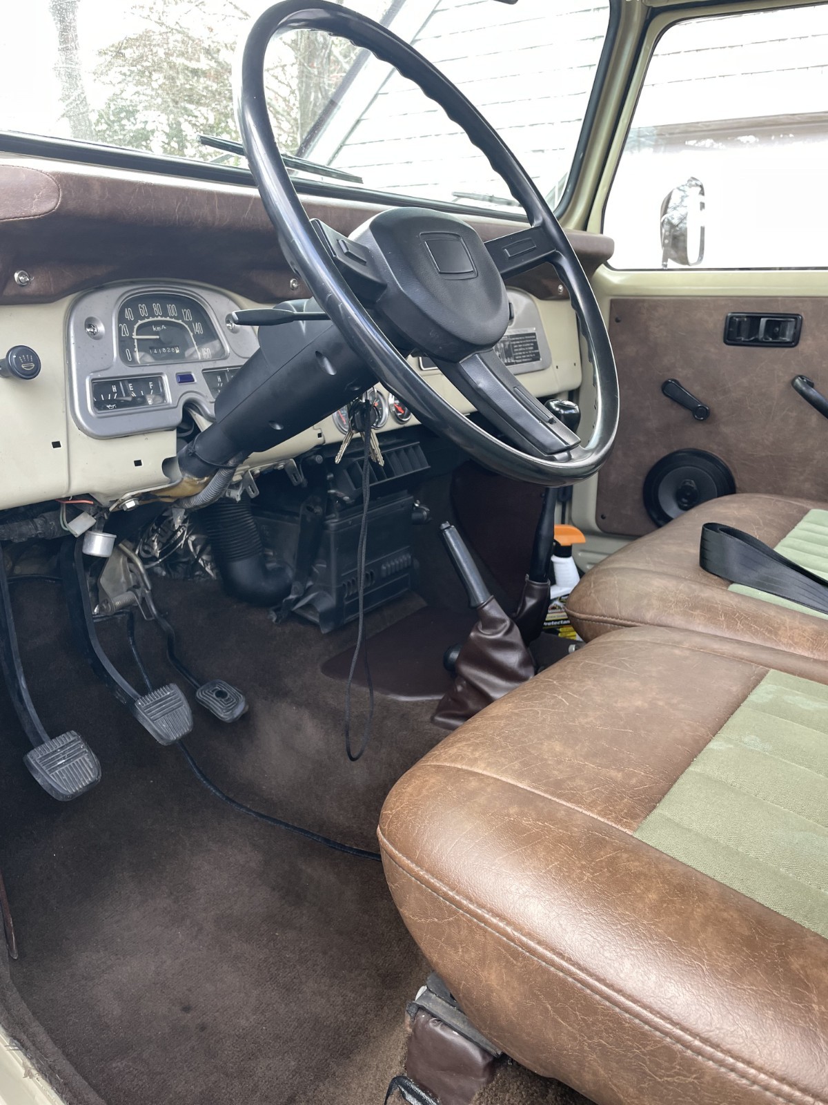 Toyota-Land-Cruiser-1982-Standard-Cab-Pickup-8