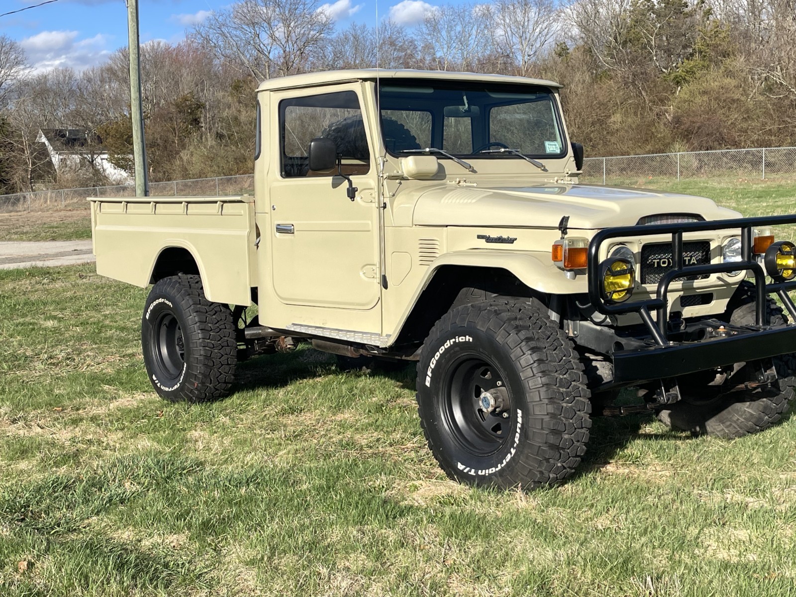 Toyota-Land-Cruiser-1982-Standard-Cab-Pickup-9