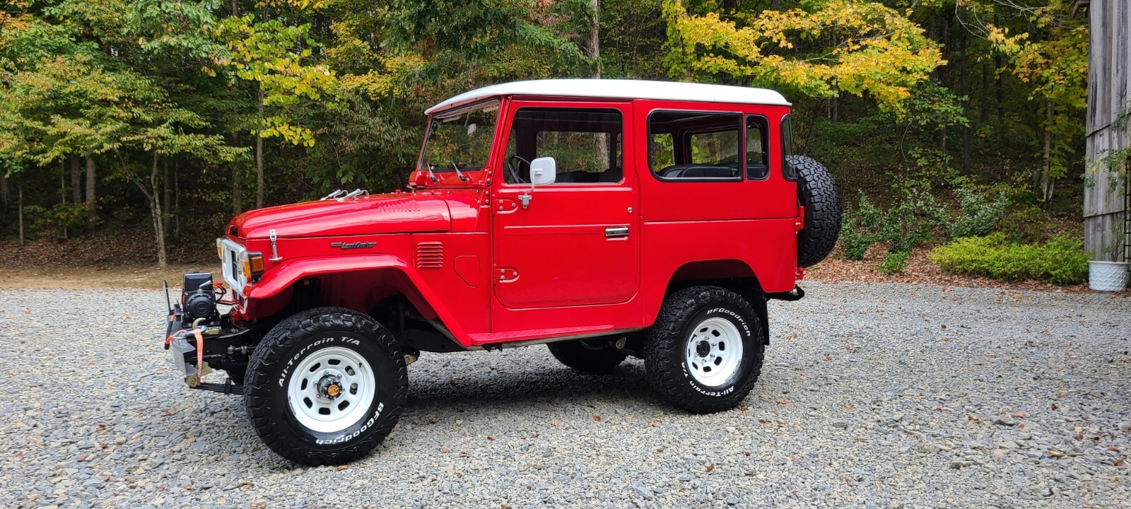 Toyota-Land-Cruiser-1982