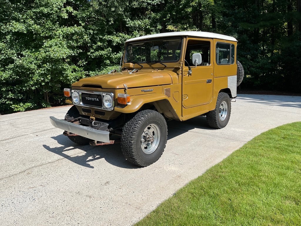 Toyota Land Cruiser 1983 SUV