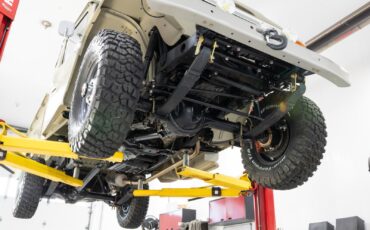 Toyota-Land-Cruiser-1984-Crew-Cab-Pickup-18