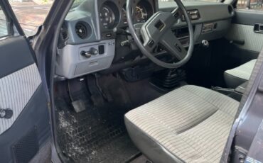 Toyota-Land-Cruiser-1987-SUV-4