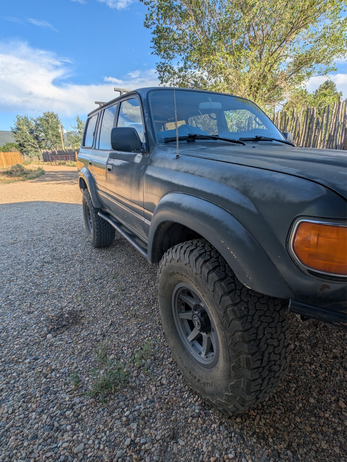 Toyota-Land-Cruiser-1993-SUV-1