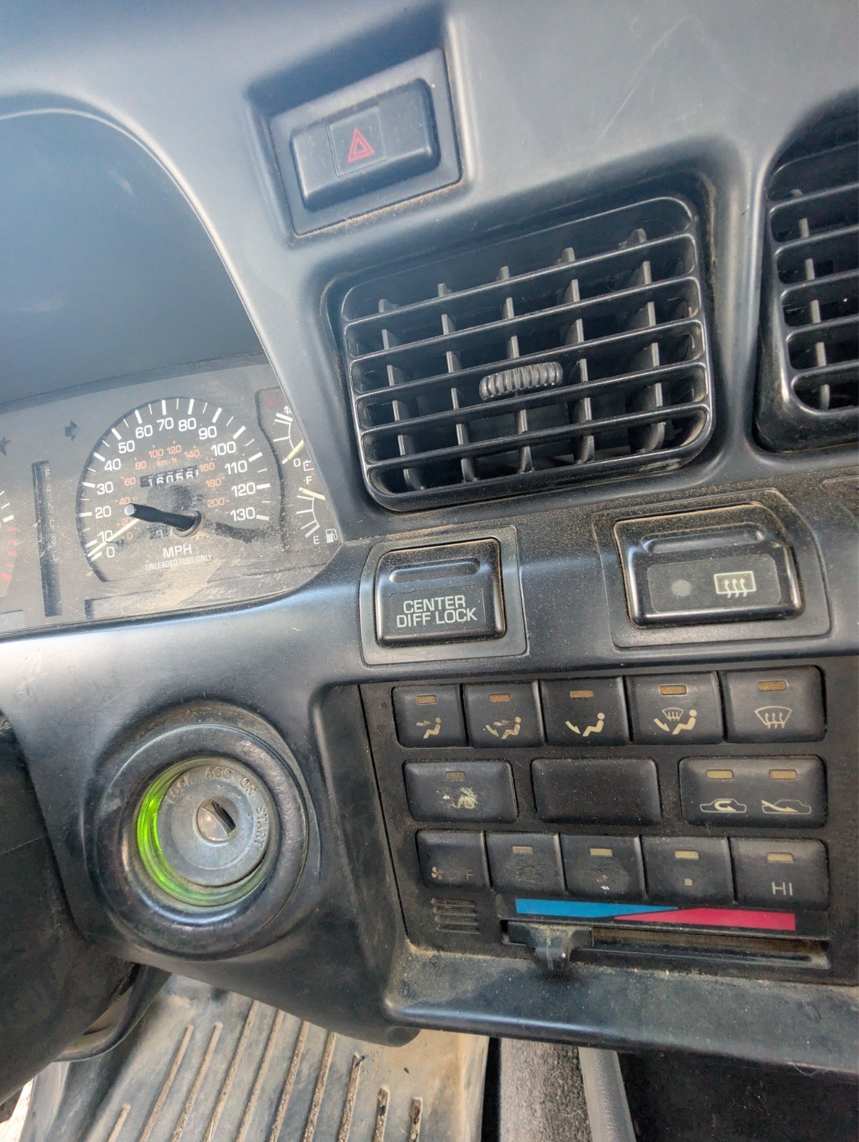 Toyota-Land-Cruiser-1993-SUV-12