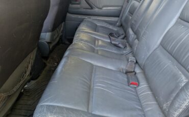 Toyota-Land-Cruiser-1993-SUV-8
