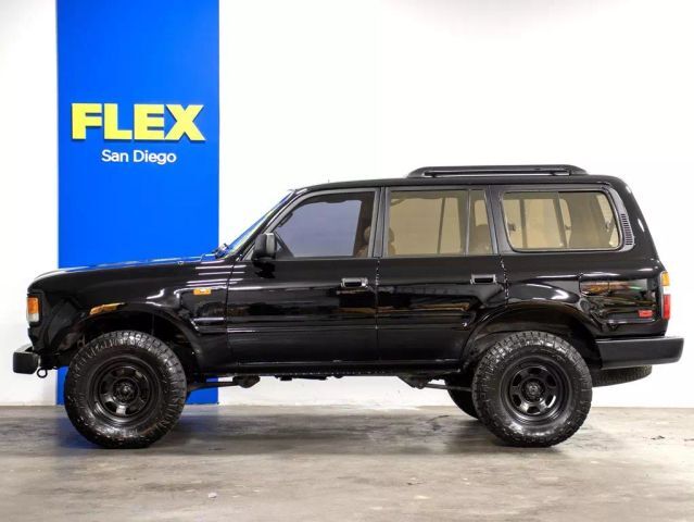 Toyota-Land-Cruiser-1996-SUV-1