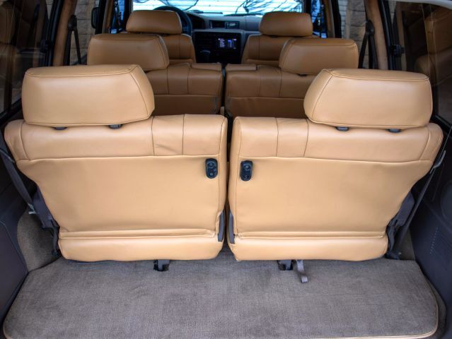 Toyota-Land-Cruiser-1996-SUV-12