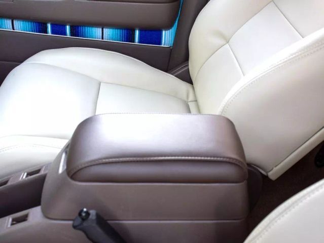 Toyota-Land-Cruiser-1996-SUV-18