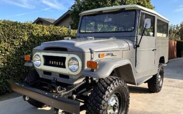 Toyota-Land-cruiser-1970-Audi-Nardo-Gray-2