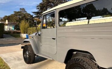 Toyota-Land-cruiser-1970-Audi-Nardo-Gray-3