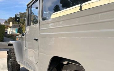 Toyota-Land-cruiser-1970-Audi-Nardo-Gray-6