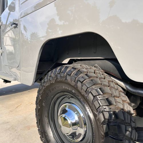 Toyota-Land-cruiser-1970-Audi-Nardo-Gray-7