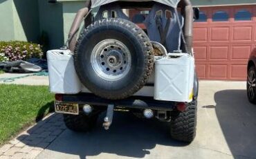 Toyota-Land-cruiser-1972-White-10