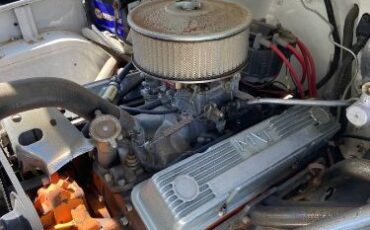 Toyota-Land-cruiser-1972-White-4