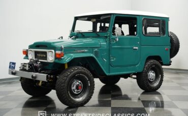 Toyota-Land-cruiser-1983-Green-Black-10