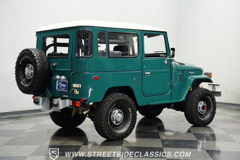 Toyota-Land-cruiser-1983-Green-Black-15
