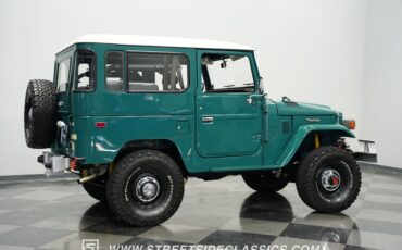 Toyota-Land-cruiser-1983-Green-Black-16