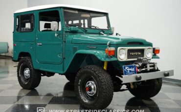 Toyota-Land-cruiser-1983-Green-Black-19