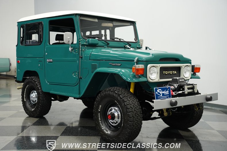 Toyota-Land-cruiser-1983-Green-Black-19
