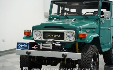 Toyota-Land-cruiser-1983-Green-Black-22