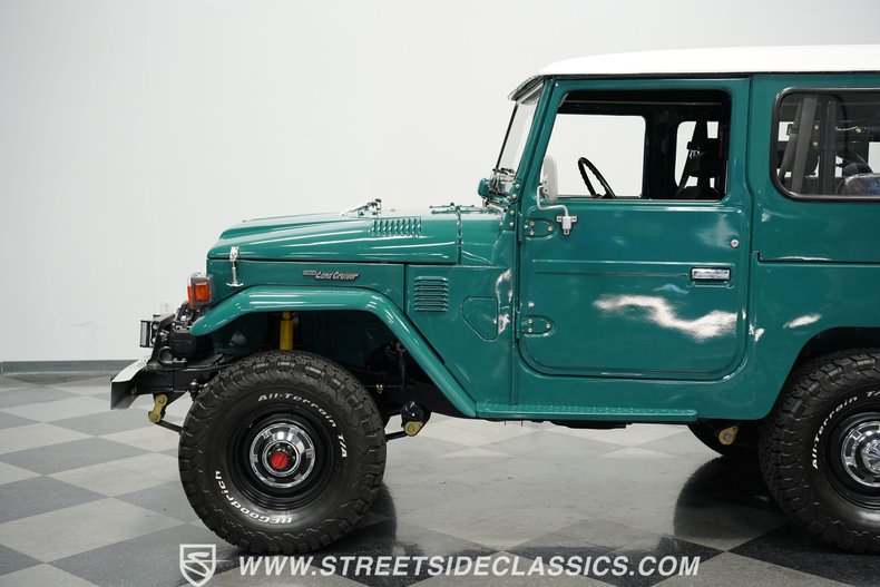 Toyota-Land-cruiser-1983-Green-Black-26