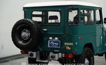Toyota-Land-cruiser-1983-Green-Black-29