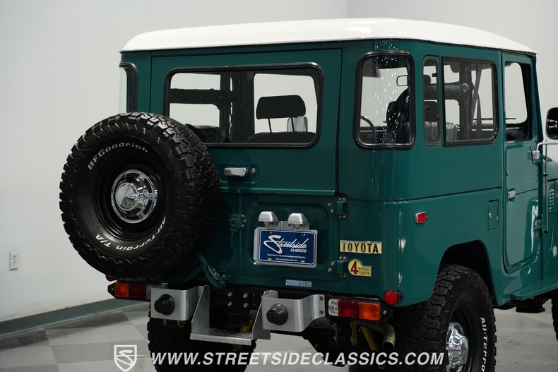 Toyota-Land-cruiser-1983-Green-Black-29