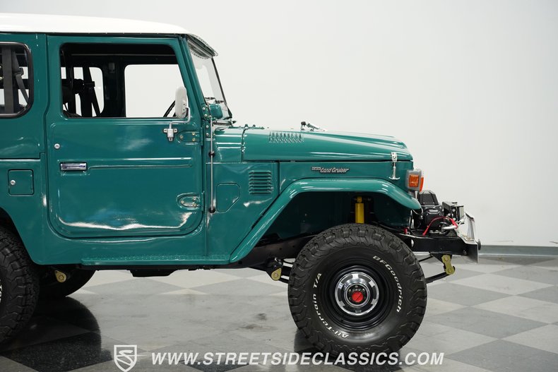 Toyota-Land-cruiser-1983-Green-Black-31