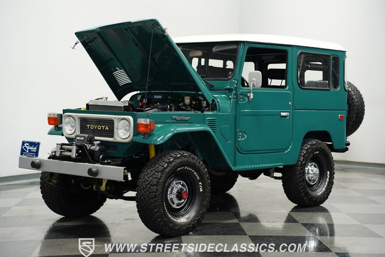 Toyota-Land-cruiser-1983-Green-Black-32