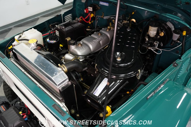 Toyota-Land-cruiser-1983-Green-Black-33