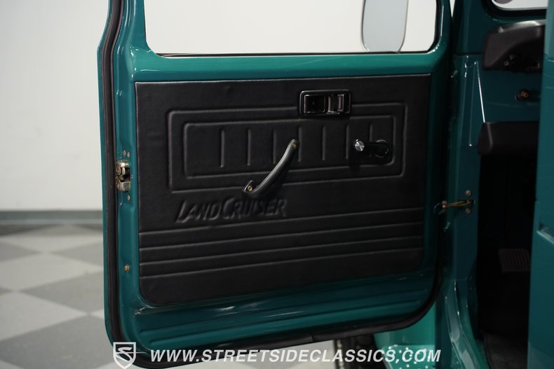 Toyota-Land-cruiser-1983-Green-Black-38