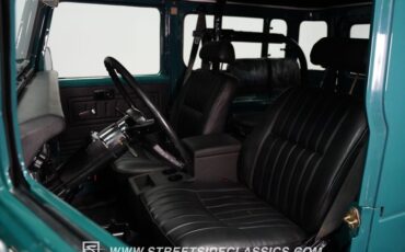 Toyota-Land-cruiser-1983-Green-Black-46