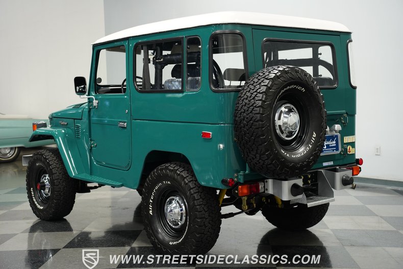 Toyota-Land-cruiser-1983-Green-Black-5