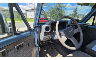 Toyota-Land-cruiser-1994-Metalized-Blue-GrayOriginal-Cloth-30