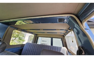 Toyota-Land-cruiser-1994-Metalized-Blue-GrayOriginal-Cloth-33
