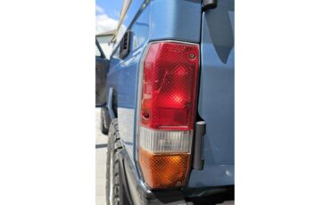 Toyota-Land-cruiser-1994-Metalized-Blue-GrayOriginal-Cloth-35