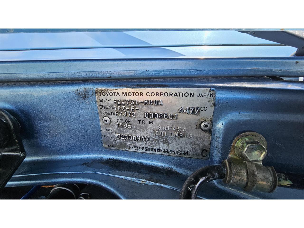 Toyota-Land-cruiser-1994-Metalized-Blue-GrayOriginal-Cloth-53