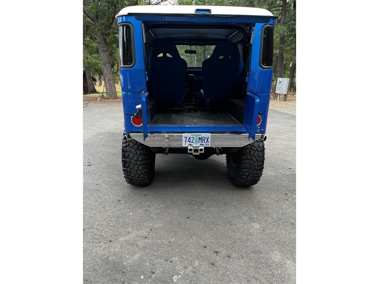 Toyota-Land-cruiser-fj40-1969-Blue-Blue-4