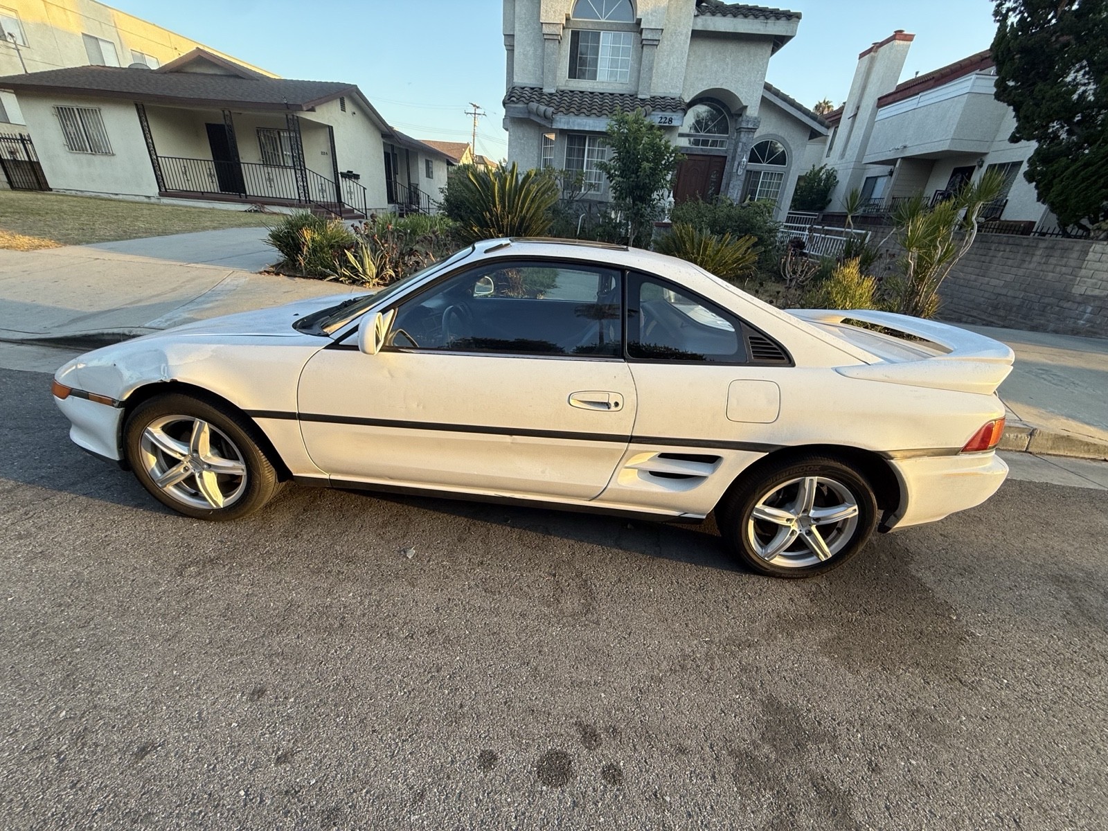Toyota-MR2-1991-Coupe-1