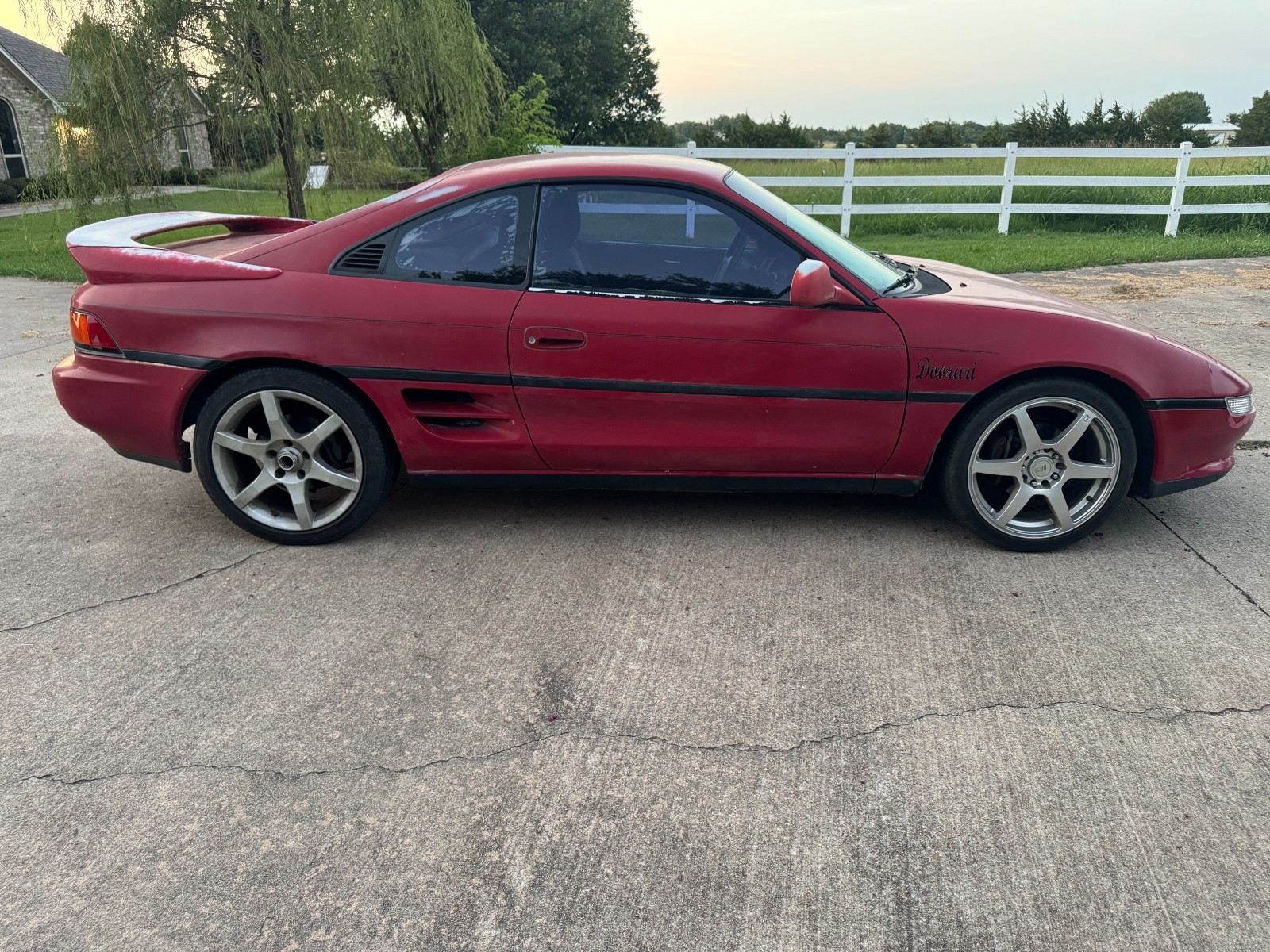 Toyota-MR2-1991-Coupe-13